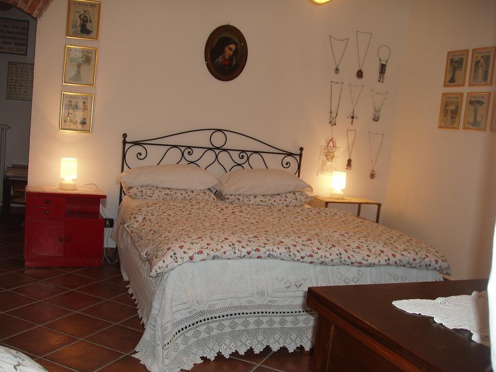 Cascina Nel Bosco Bed & Breakfast Moncucco Torinese Eksteriør bilde