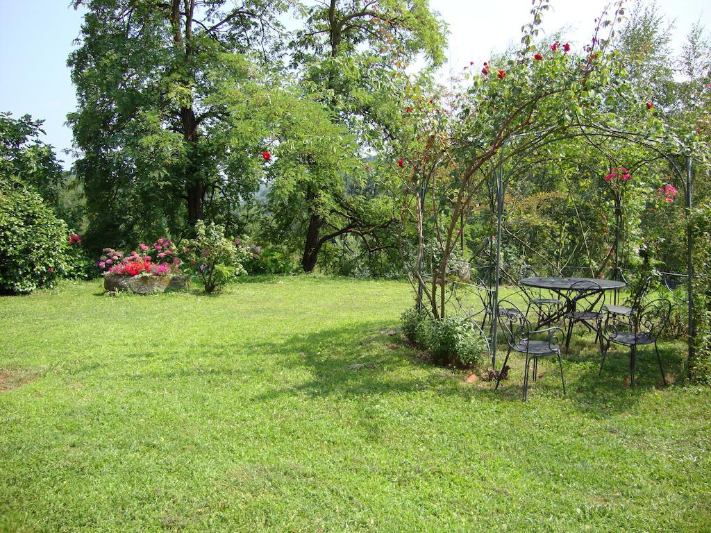 Cascina Nel Bosco Bed & Breakfast Moncucco Torinese Eksteriør bilde